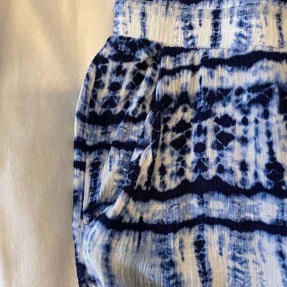 Lane Bryant Blue Tie-dye wide leg pants. Size 26/28 - Picture 5 of 5